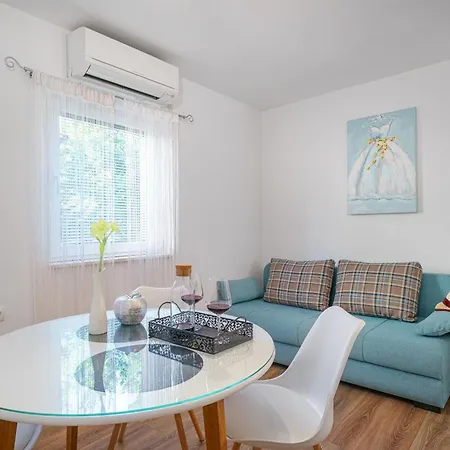 Apartment Vesna Vodice